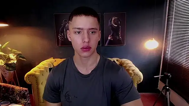 Snapshot of deivid_parker chatting on 12.20.25 deivid parker online show from 12.20.25