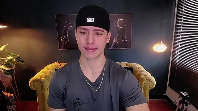 Snapshot of deivid_parker chatting on 01.08.26 deivid parker online show from 01.08.26