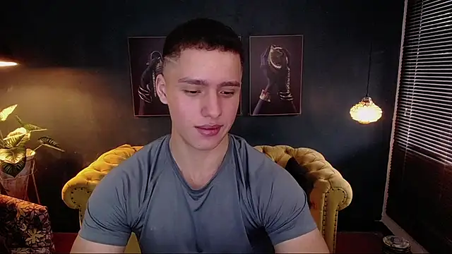 Snapshot of deivid_parker chatting on 02.16.26 deivid parker online show from 02.16.26