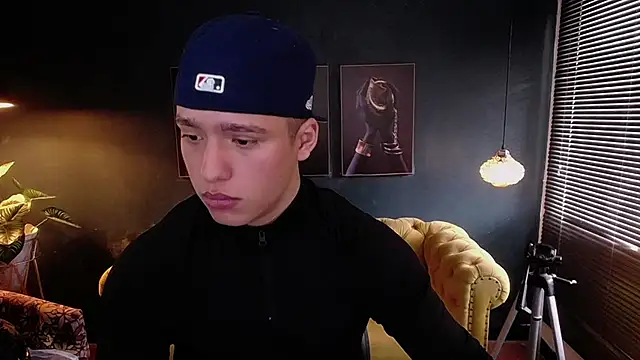 Snapshot of deivid_parker chatting on 02.23.26 deivid parker online show from 02.23.26