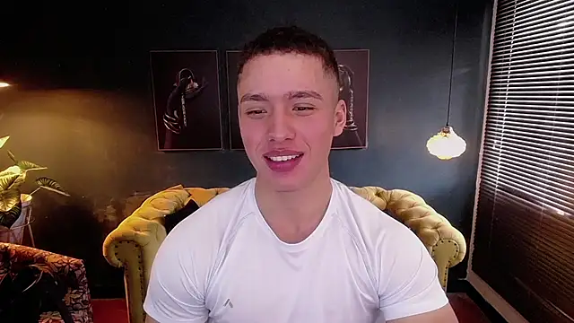 Snapshot of deivid_parker chatting on 03.02.26 deivid parker online show from 03.02.26