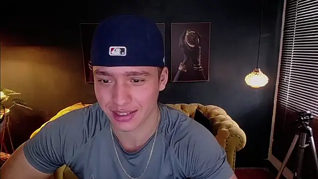 Snapshot of deivid_parker chatting on 03.18.26 deivid parker online show from 03.18.26