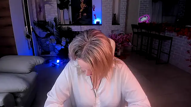 MariemLui online show from 11.01.25