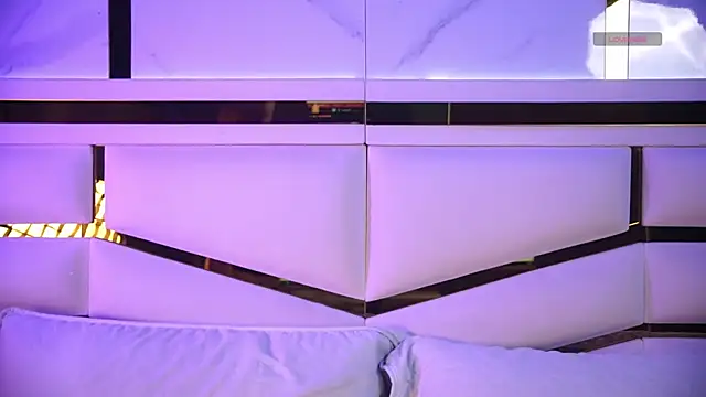 ambar rosse25 online show from 12.18.25