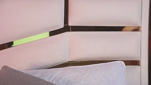 ambar rosse25 online show from 03.22.26