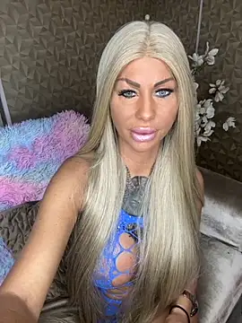 dutchbarbie online show from 10.16.25