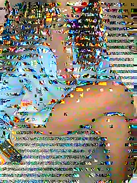 Snapshot of ezgiix chatting on 04.19.26 ezgiix online show from 04.19.26