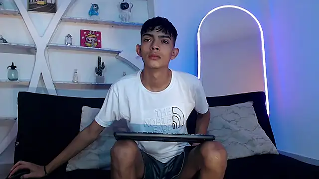 PRETTY SEX1 online show from 10.06.25