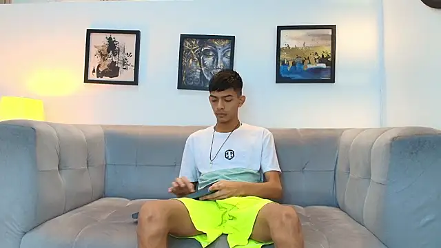 PRETTY SEX1 online show from 02.02.26