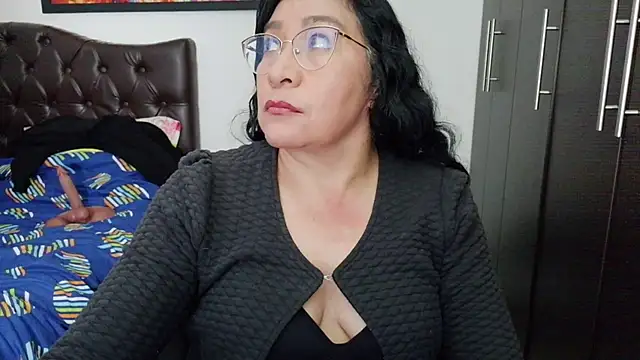 Snapshot of Grace_mature_milf chatting on 07.22.26 Grace mature milf online show from 07.22.26