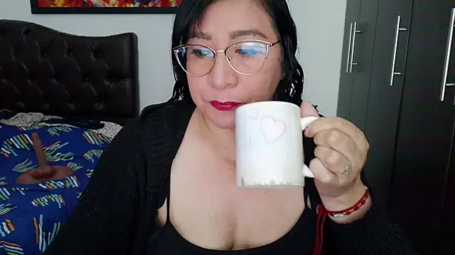 Snapshot of Grace_mature_milf chatting on 07.30.26 Grace mature milf online show from 07.30.26