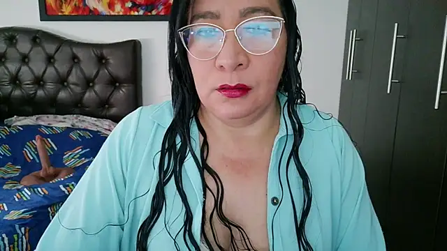 Snapshot of Grace_mature_milf chatting on 08.02.26 Grace mature milf online show from 08.02.26