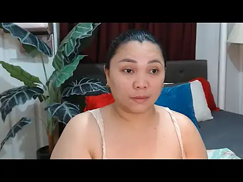 MarielRose143 online show from 09.17.25