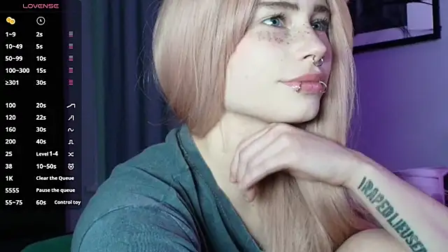 PieraMarch online show from 10.23.25