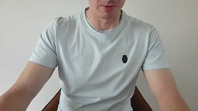 Snapshot of dutch_girl_lover chatting on 06.14.26 dutch girl lover online show from 06.14.26