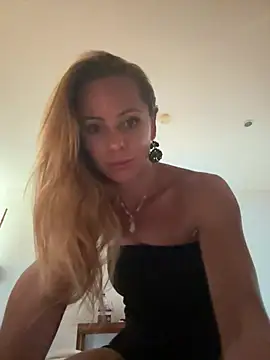 amelialorenz online show from 06.22.26
