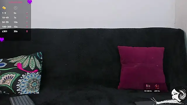 Snapshot of Britney_Rose chatting on 06.29.26 Britney Rose online show from 06.29.26