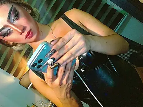Queen yasii 88 online show from 06.24.26