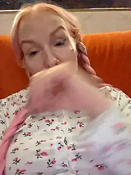 KateMonroe online show from 04.12.26