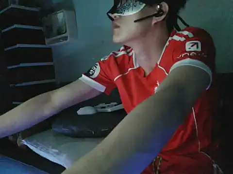 boyhigh1997 online show from 11.04.25