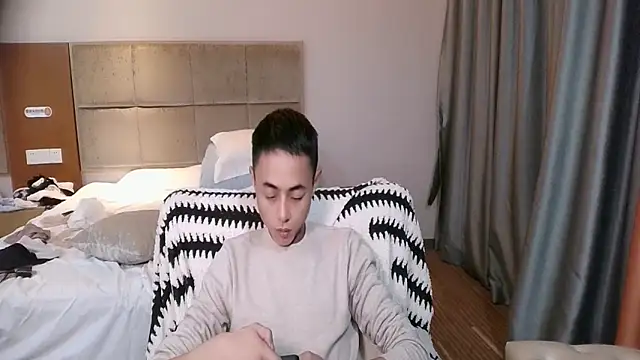 Tsia-Die online show from 12.21.25