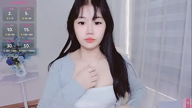 Snapshot of -Rose-Lucky- chatting on 10.22.25 -Rose-Lucky- online show from 10.22.25
