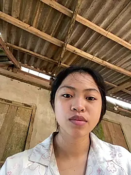 Thy00   online show from 03.25.26