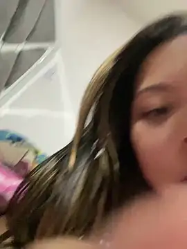 Snapshot of juanexfox chatting on 09.21.25 juanexfox online show from 09.21.25