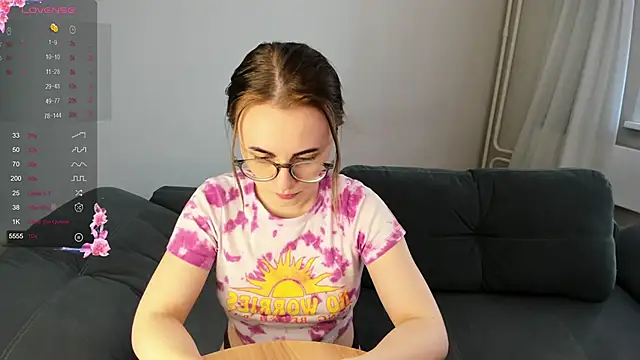 Snapshot of MewStella chatting on 01.08.26 MewStella online show from 01.08.26