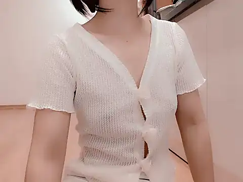 Tea Mei online show from 09.29.25