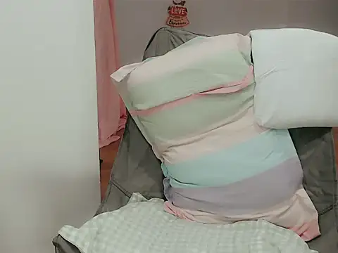 Snapshot of Tea_Mei chatting on 02.02.26 Tea Mei online show from 02.02.26