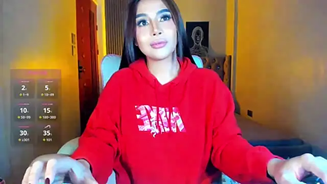 LauraLoove online show from 08.03.26