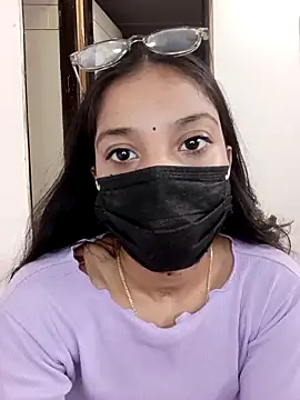 Cute Rakhi8 online show from 11.21.25