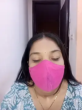 Snapshot of Cute_Rakhi8 chatting on 06.25.26 Cute Rakhi8 online show from 06.25.26
