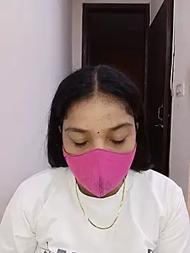 Snapshot of Cute_Rakhi8 chatting on 07.03.26 Cute Rakhi8 online show from 07.03.26