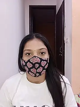 Snapshot of Cute_Rakhi8 chatting on 07.15.26 Cute Rakhi8 online show from 07.15.26