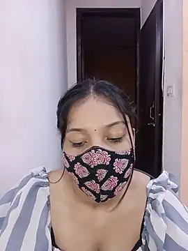 Snapshot of Cute_Rakhi8 chatting on 07.31.26 Cute Rakhi8 online show from 07.31.26