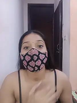 Snapshot of Cute_Rakhi8 chatting on 08.05.26 Cute Rakhi8 online show from 08.05.26