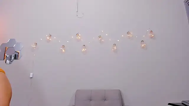 alianim online show from 10.17.25