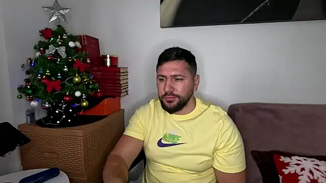 Gold Alpha Boy online show from 12.02.25