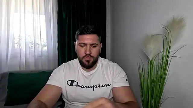 Gold Alpha Boy online show from 04.24.26