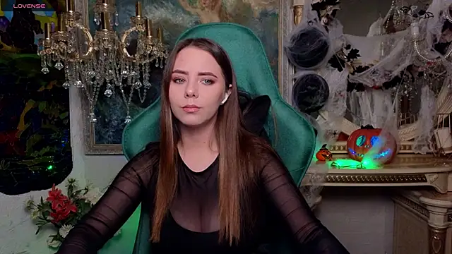 IvoryWood  online show from 11.01.25