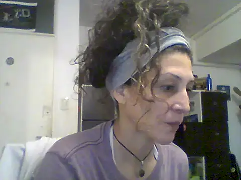 Snapshot of Bebita-zmp chatting on 06.13.26 Bebita-zmp online show from 06.13.26