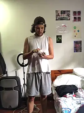 Luxx 14 online show from 11.04.25