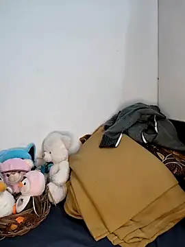 Snapshot of luv_johrrra chatting on 10.08.25 luv johrrra online show from 10.08.25