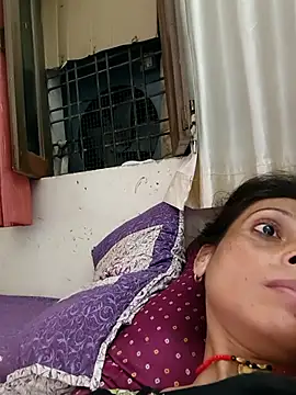 Snapshot of ISHANI-SINGH chatting on 09.09.25 ISHANI-SINGH online show from 09.09.25