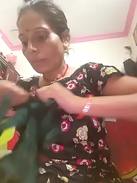 Snapshot of ISHANI-SINGH chatting on 10.01.25 ISHANI-SINGH online show from 10.01.25