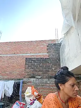 Snapshot of ISHANI-SINGH chatting on 10.04.25 ISHANI-SINGH online show from 10.04.25