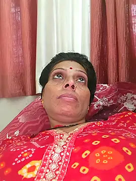 Snapshot of ISHANI-SINGH chatting on 10.22.25 ISHANI-SINGH online show from 10.22.25