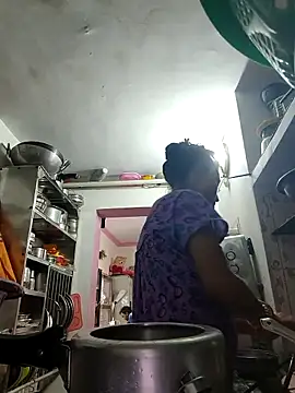 Snapshot of ISHANI-SINGH chatting on 11.06.25 ISHANI-SINGH online show from 11.06.25